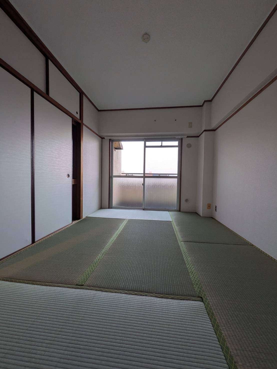 第三岩井ハイツの和室