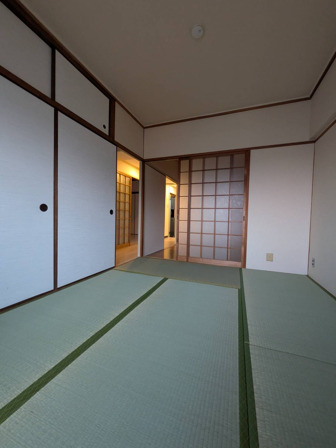 第三岩井ハイツの和室