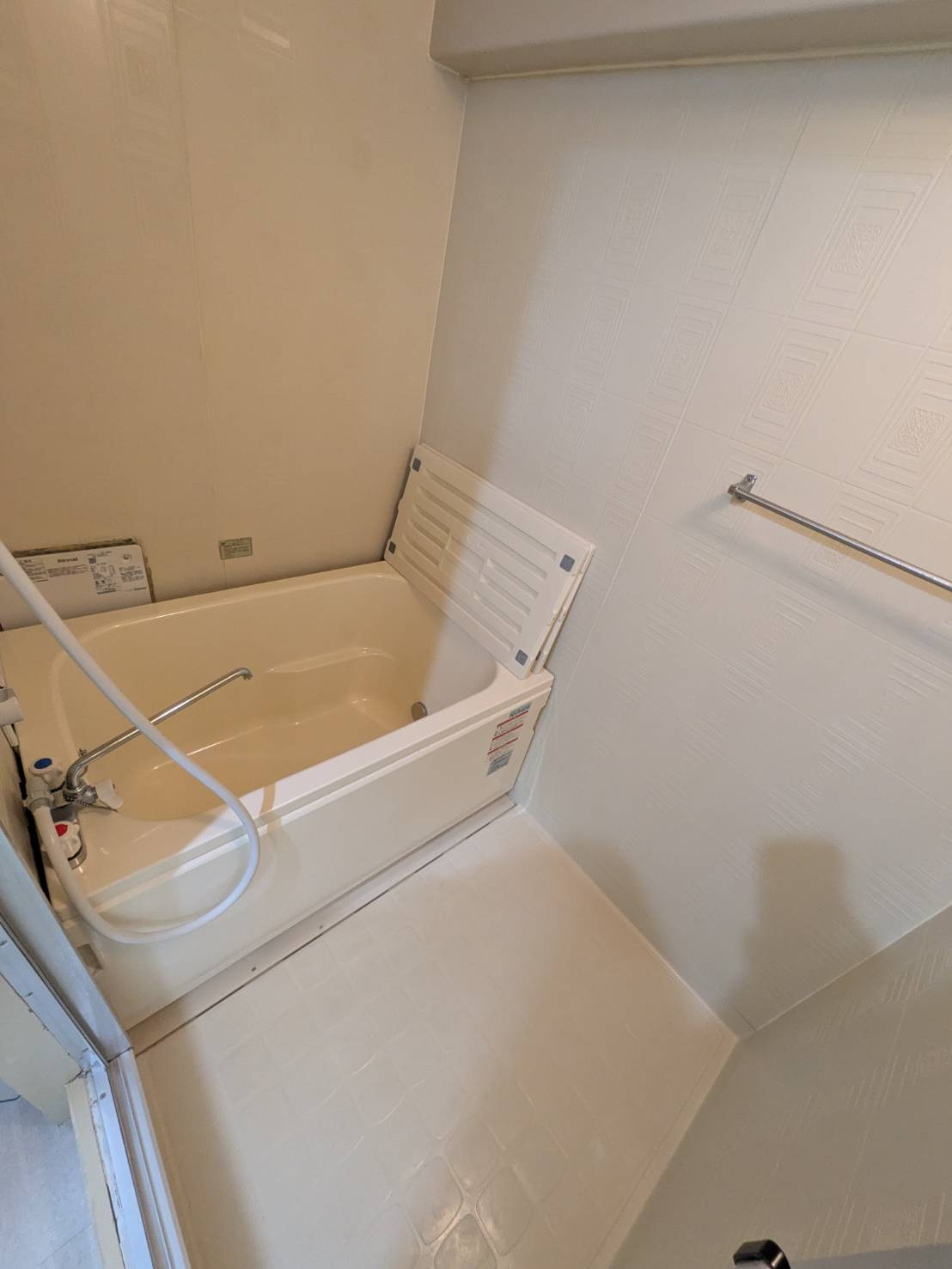 第三岩井ハイツの浴室