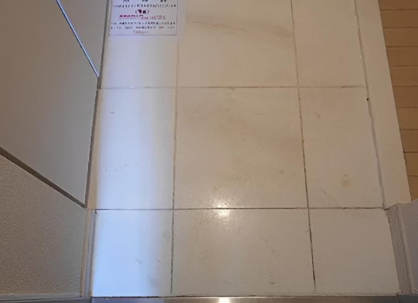 コンフォリア要町の玄関