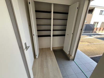【収納】 | 【20万円ｷｬｯｼｭﾊﾞｯｸ対象物件】クレーデルガーデン斑鳩町龍田第2 全2棟2号棟