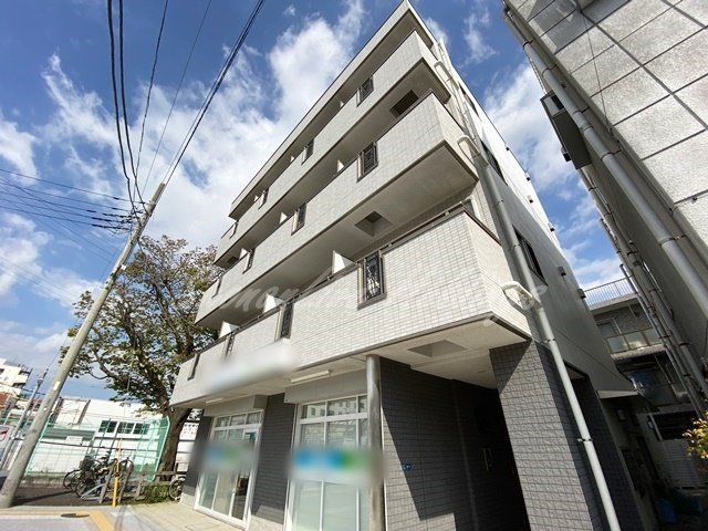 藤沢市善行７丁目の賃貸マンションの外観