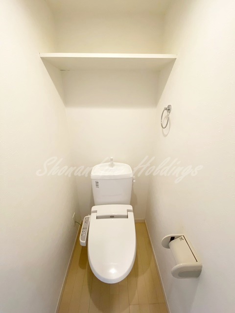 藤沢市善行７丁目の賃貸マンションのトイレ