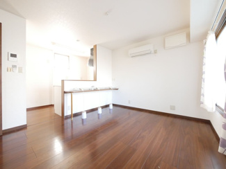 【洋室】 | 昭和町西条 内外装大変綺麗な中古戸建 三方向角地・駅徒歩3分 | 2階12帖洋室　荷物はすべて無くなった状態でお引渡しとなります。