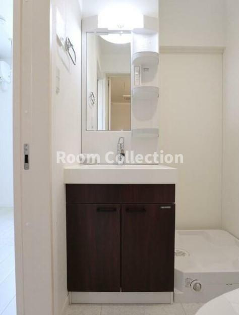 ソルナクレイシア久我山の独立洗面台