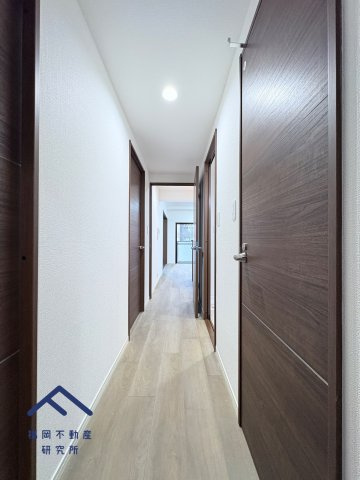 ロワールマンション西公園東の玄関