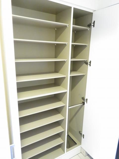 エスティメゾン錦糸町Ⅱの収納