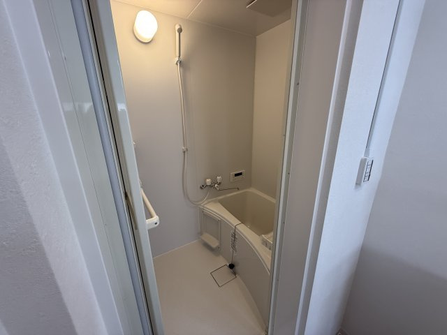 岡町リバクロスレジデンスの浴室