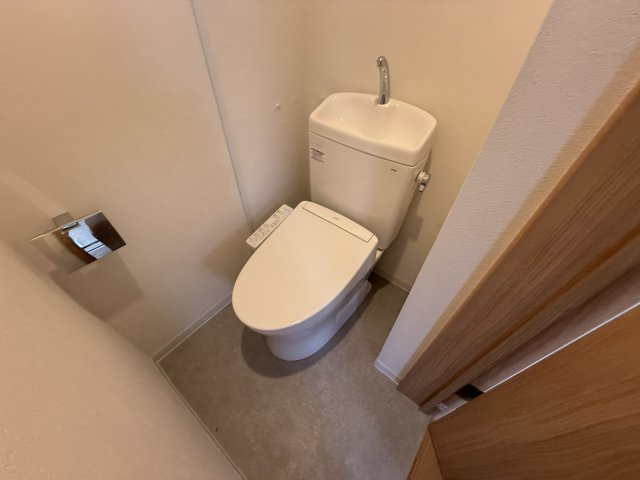 岡町リバクロスレジデンスのトイレ