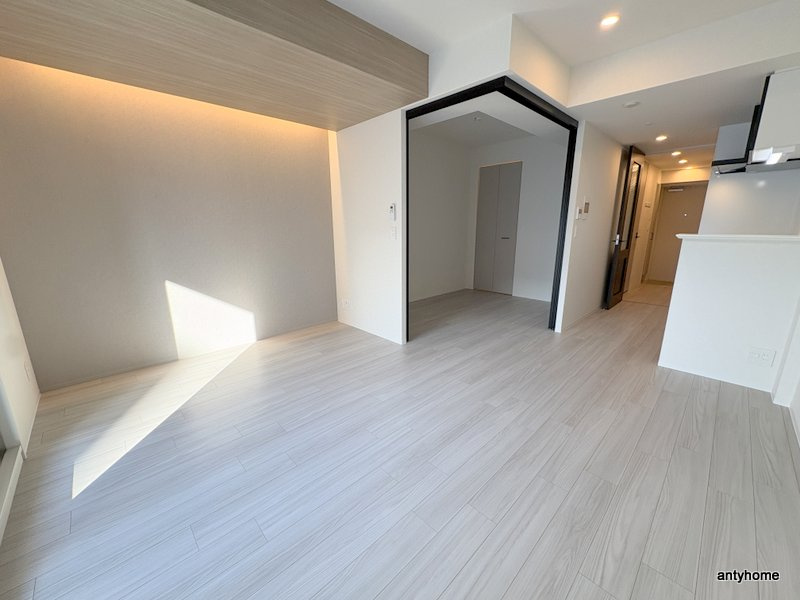 アーバネックス東梅田　仲介手数料無料の居間・リビング