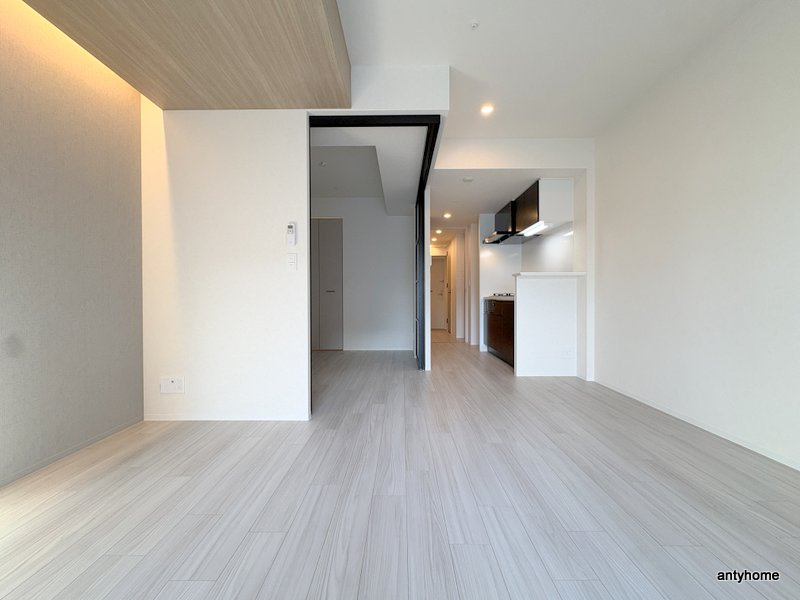 アーバネックス東梅田　仲介手数料無料の居間・リビング