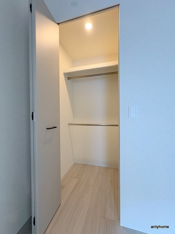 アーバネックス東梅田　仲介手数料無料の収納