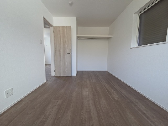 小牧市中央３丁目　新築戸建　３号棟の洋室|個人の部屋や寝室として使える洋室です