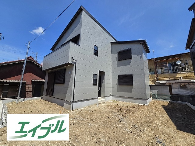 小牧市中央３丁目　新築戸建　３号棟