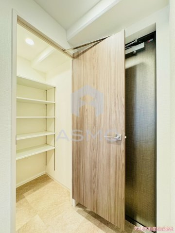 【玄関】 | Metrosa谷町六丁目South