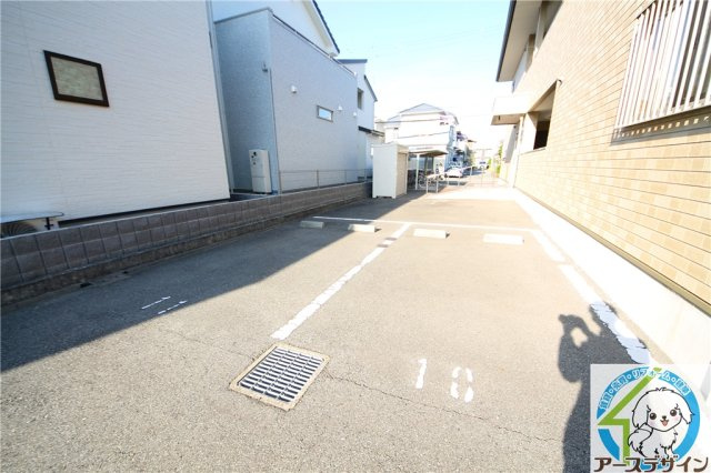 フォブール伊藤の駐車場