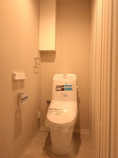 【玄関】 | コスモ西宮山手 | 玄関です