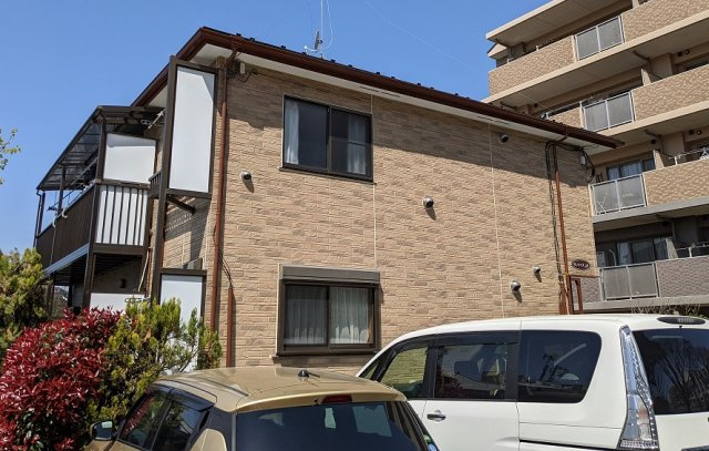 府中市朝日町１丁目のアパートの外観