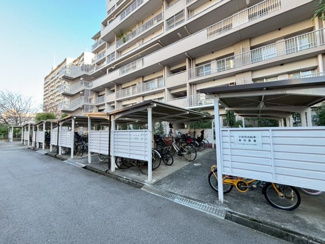 【駐輪場】 | 南港ポートタウンうしお25号棟 | スーパーナショナルまで徒歩１２分！毎日のお買い物に便利！