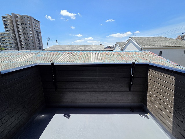 小牧市中央３丁目　新築戸建　４号棟のバルコニー|日当たり良好　明るいバルコニーです