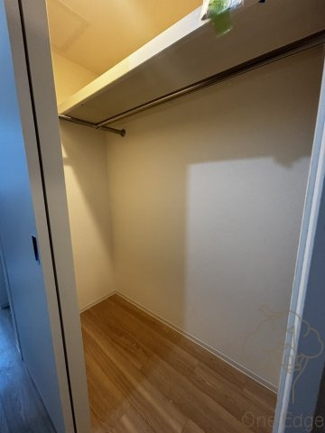 セレニテ東梅田アリエの収納