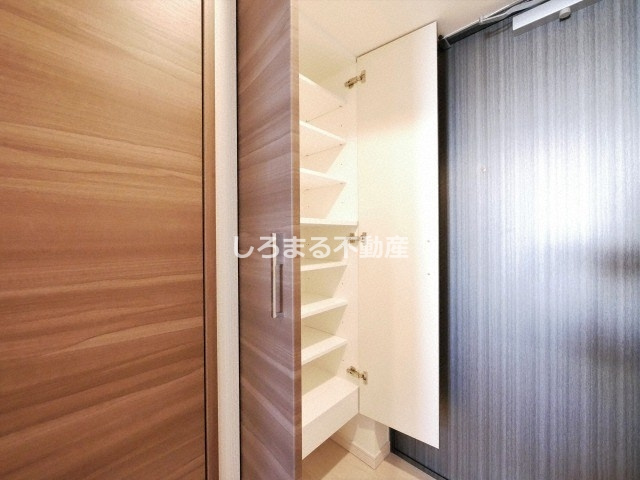 S-RESIDENCE天満Gracisの収納