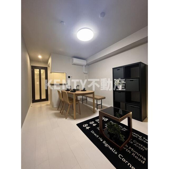 【居間・リビング】 | グローリオシェルト馬込 | 居間です