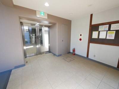 【ロビー】 | おおきに北梅田サニーアパートメント