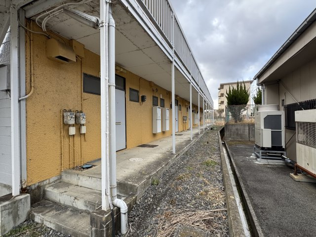 想定年間賃料837.6万　想定利回り9.85％　軽量鉄骨造アパートのその他共用部分