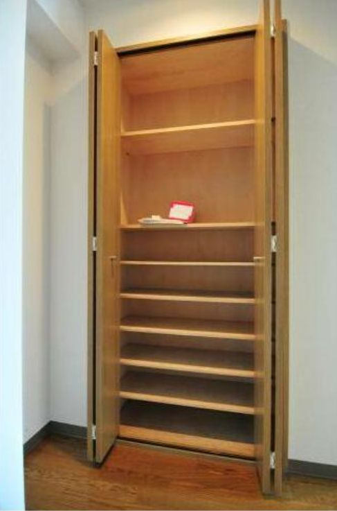 パルテールＩＷＡＳＡＫＩ(パルテールイワサキ)の玄関