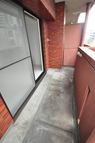 大阪市都島区高倉町１丁目の賃貸マンションのバルコニー