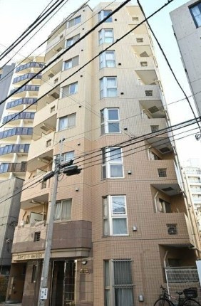 スカイコート市ヶ谷柳町の外観