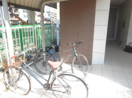 CONFORT NISHIHIROのその他共用部分|自転車置場