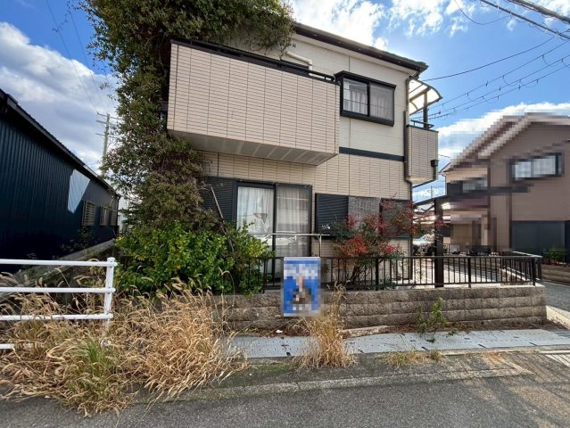 池田下町　中古戸建のバルコニー|バルコニー２ヶ所ありますよ！洗濯物の多い日も安心ですね！