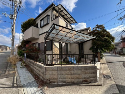 【外観】 | 池田下町　中古戸建 | エバーグリーンまで約668ｍ！消耗品のお買い物に便利！