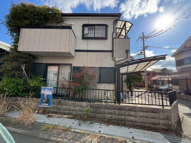 池田下町　中古戸建の外観|バス停「上阪本」まで徒歩８分！バスでの移動も安心ですね！