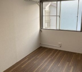 【洋室】 | 大島レジデンス | 落ち着いた色調の洋室です