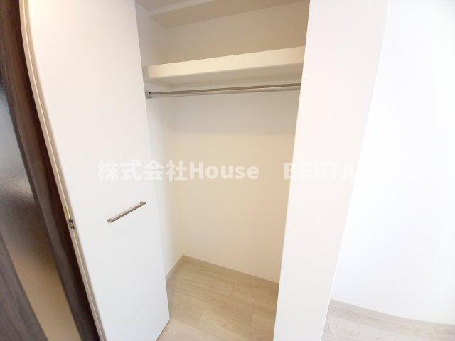 エステムコート神戸湊町の収納