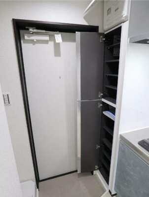 【玄関】 | エスカリエ・ブルー