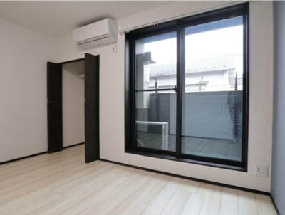 【寝室】 | エスカリエ・ブルー