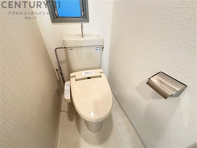 ウォシュレット付きのトイレです♪