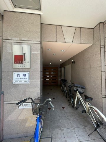 レジェンドール日本橋東のエントランス