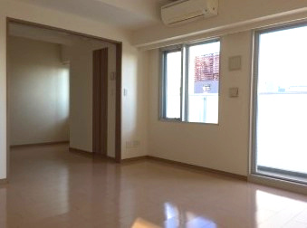 ステイレジデンス西新宿の居間・リビング