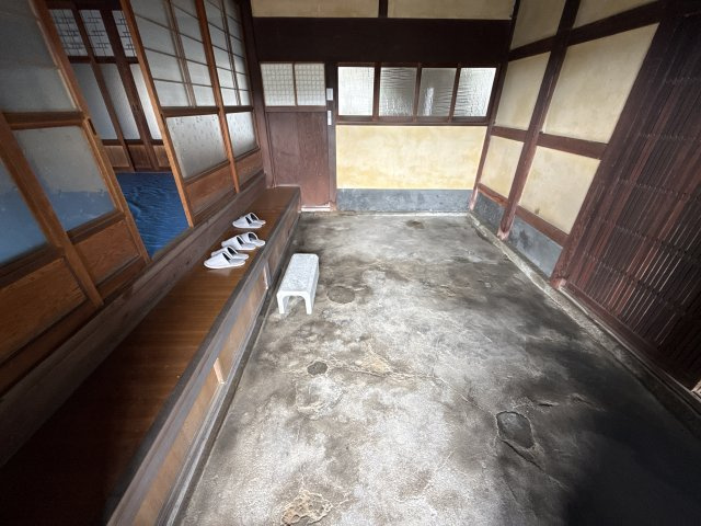コウマスター姫路古民家の玄関