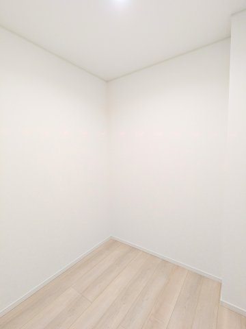 葛飾区東堀切２丁目の新築戸建の収納|～サービスルーム写真～