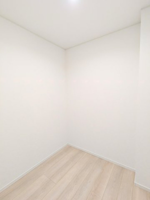 【収納】 | 葛飾区東堀切２丁目の新築戸建 | ～サービスルーム写真～