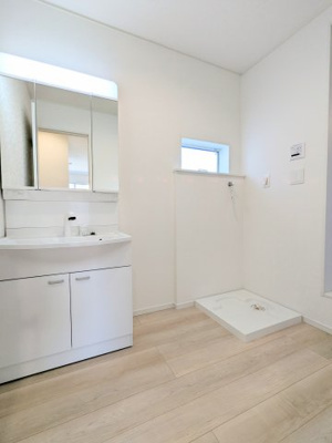 【独立洗面台】 | 葛飾区東堀切２丁目の新築戸建 | ～洗面化粧室写真～
