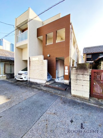 エステート亀島の外観