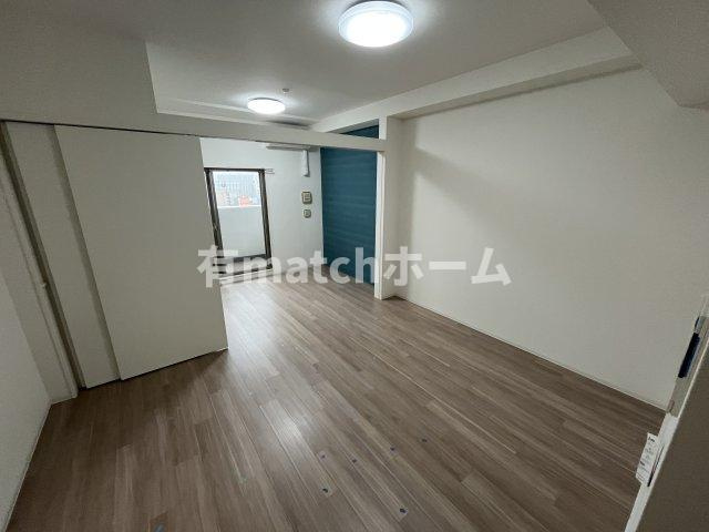 セレニテ京橋クレアの洋室|イメージとして同建物他部屋を表示しています。