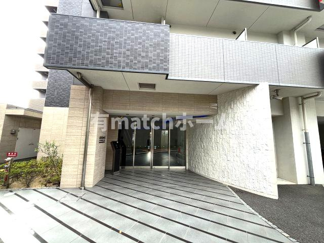 セレニテ京橋クレアのエントランス